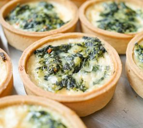 tartellette-salate-agli-spinaci