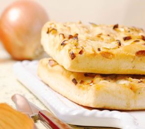 focaccia-con-farina-di-zucca-e-cipolla